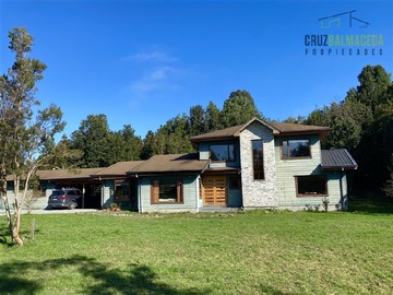 Venta / Casa / Puerto Varas