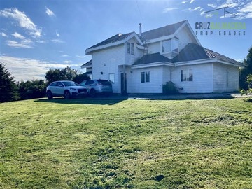 Venta / Casa / Puerto Varas