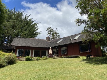 Venta / Casa / Puerto Varas