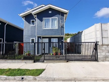 Venta / Casa / Puerto Varas