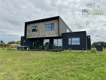 Venta / Casa / Puerto Varas