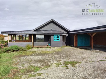 Venta / Casa / Puerto Varas