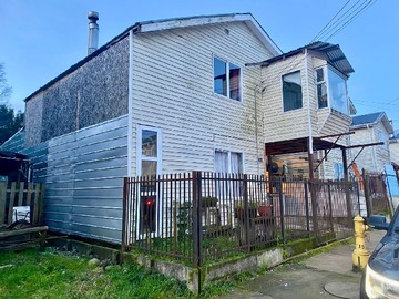 Venta / Casa / Puerto Varas