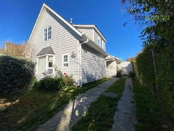 Venta / Casa / Puerto Varas