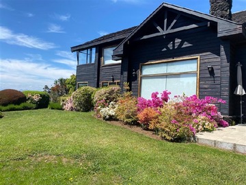 Venta / Casa / Puerto Varas