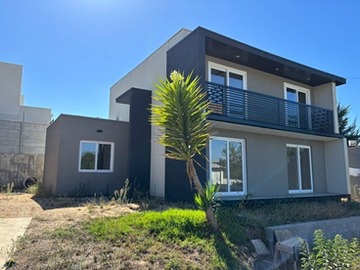 Venta / Casa / Quilpué