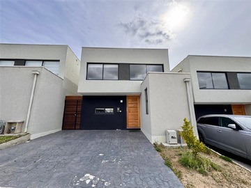 Venta / Casa / Quilpué