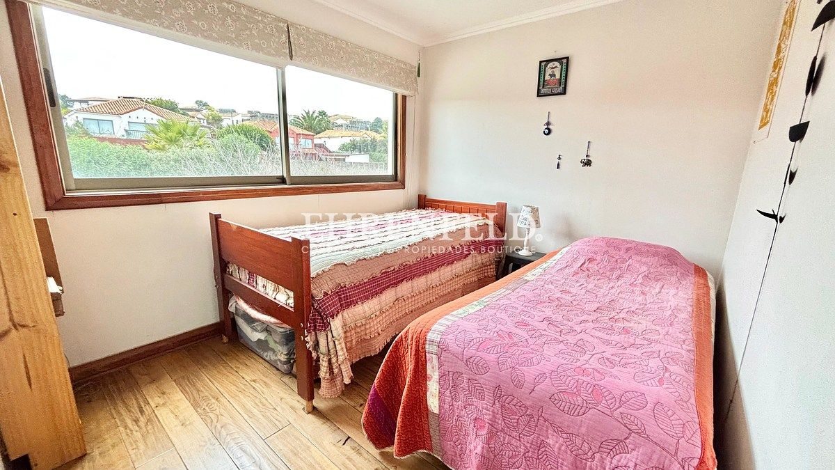 Dormitorio en 2do piso.