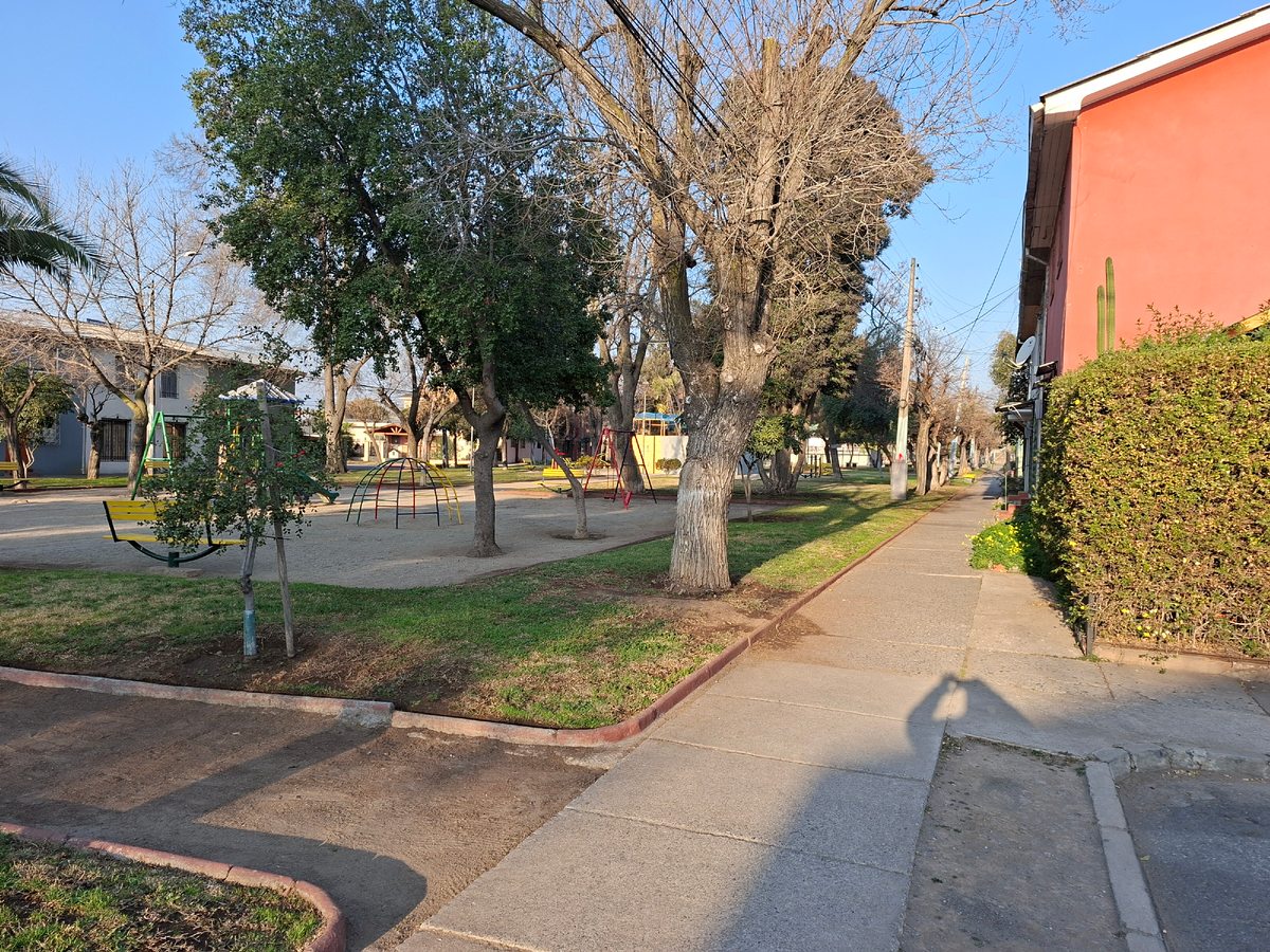 PARQUE G. MISTRAL