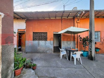 Venta / Casa / Recoleta