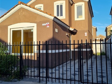 Venta / Casa / San Bernardo