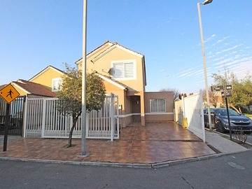 Venta / Casa / San Bernardo