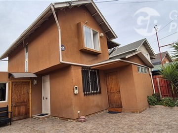 Venta / Casa / San Bernardo