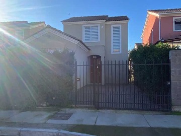 Venta / Casa / San Bernardo