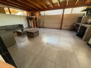Venta / Casa / San Bernardo