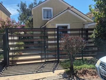 Venta / Casa / San Bernardo