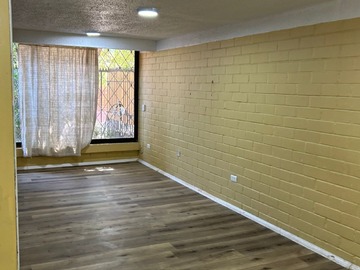 Venta / Casa / San Bernardo