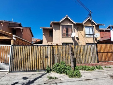 Venta / Casa / San Bernardo