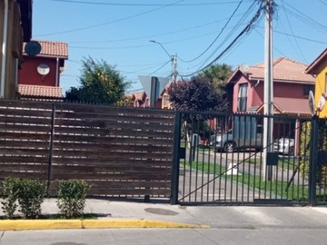 Venta / Casa / San Bernardo