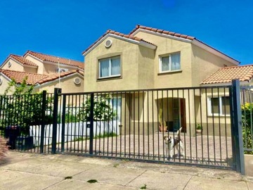 Venta / Casa / San Bernardo