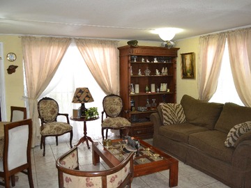 Venta / Casa / San Bernardo