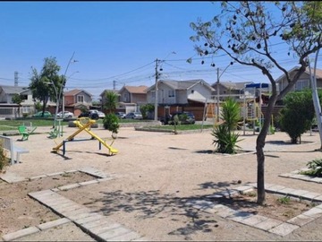 Venta / Casa / San Bernardo