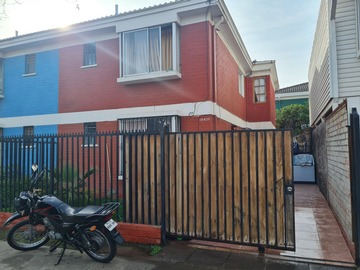 Venta / Casa / San Bernardo