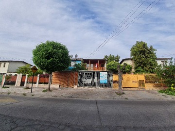 Venta / Casa / San Bernardo