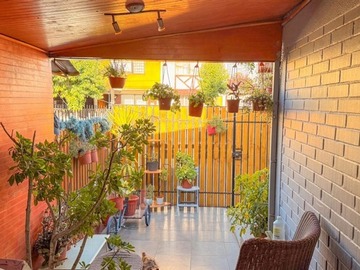Venta / Casa / San Bernardo