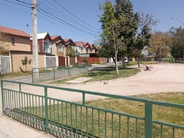 Venta / Casa / San Bernardo