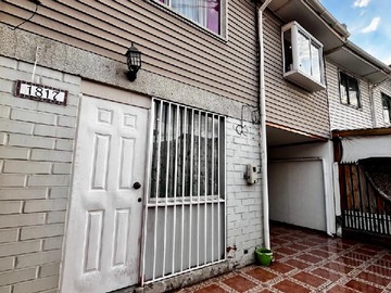 Venta / Casa / San Bernardo