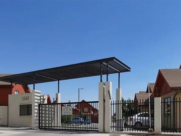 Venta / Casa / San Bernardo