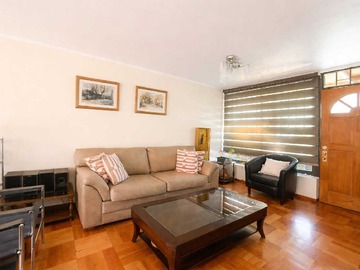 Venta / Casa / San Joaquín