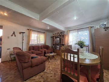 Venta / Casa / San Joaquín