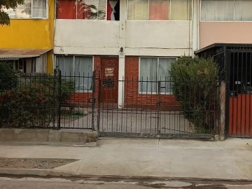 Venta / Casa / San Joaquín