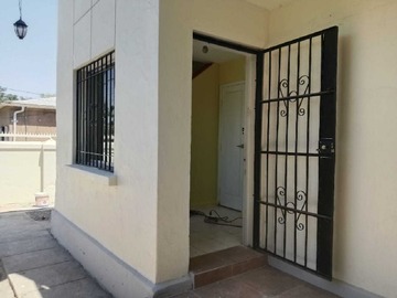 Venta / Casa / San Joaquín