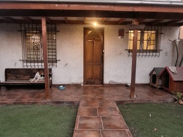 Venta / Casa / San Joaquín