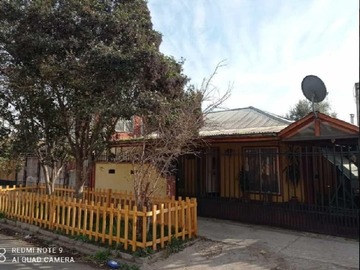 Venta / Casa / San Joaquín