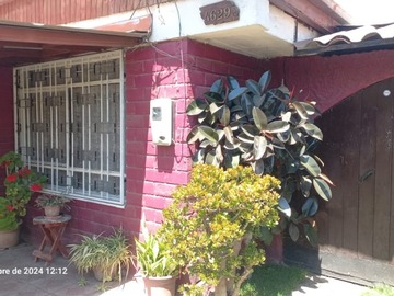 Venta / Casa / San Joaquín