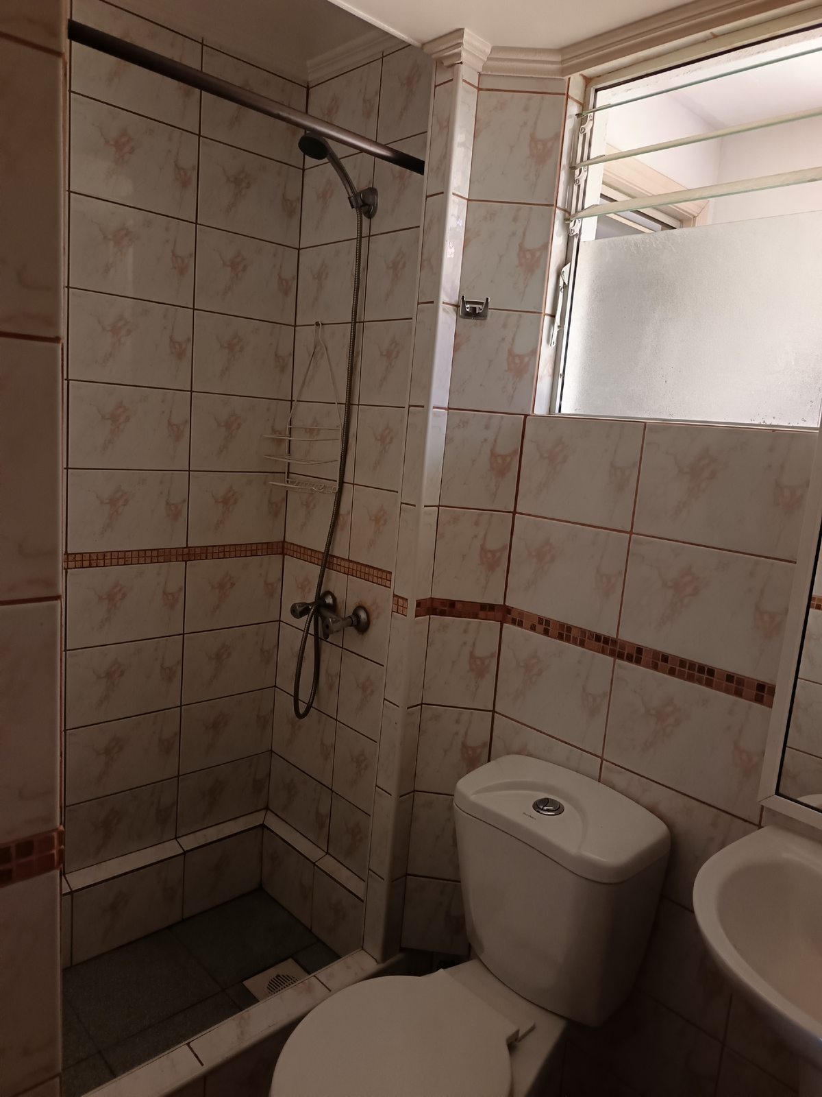 BAÑO piso 1