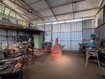 Galpón metálico