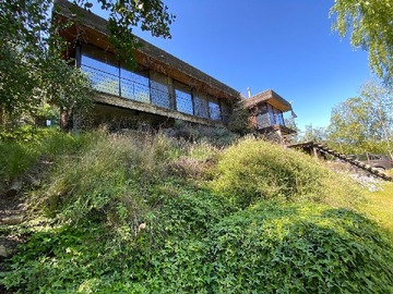 Venta / Casa / Santa Cruz