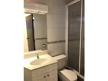 Baño de servicio