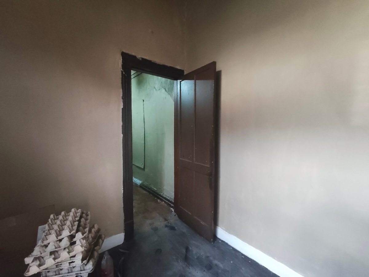 Puerta del cuarto pequeño