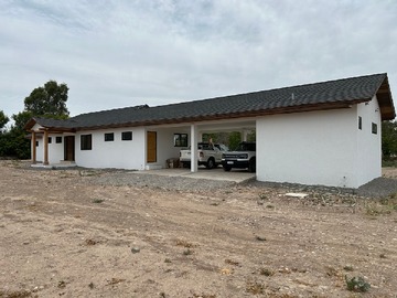 Amplios estacionamientos