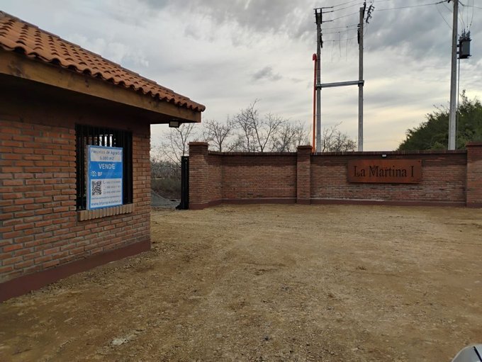 Entrada Parcelación La Martina I