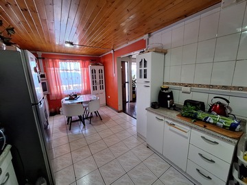 Venta / Casa / Teno