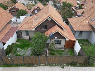 Venta / Casa / Til til