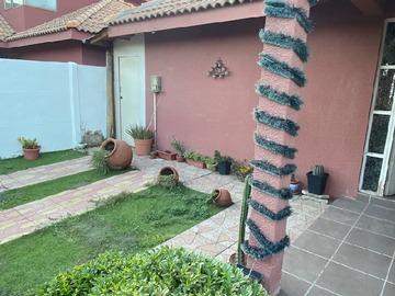 Venta / Casa / Til til