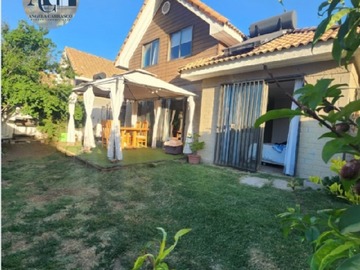 Venta / Casa / Til til